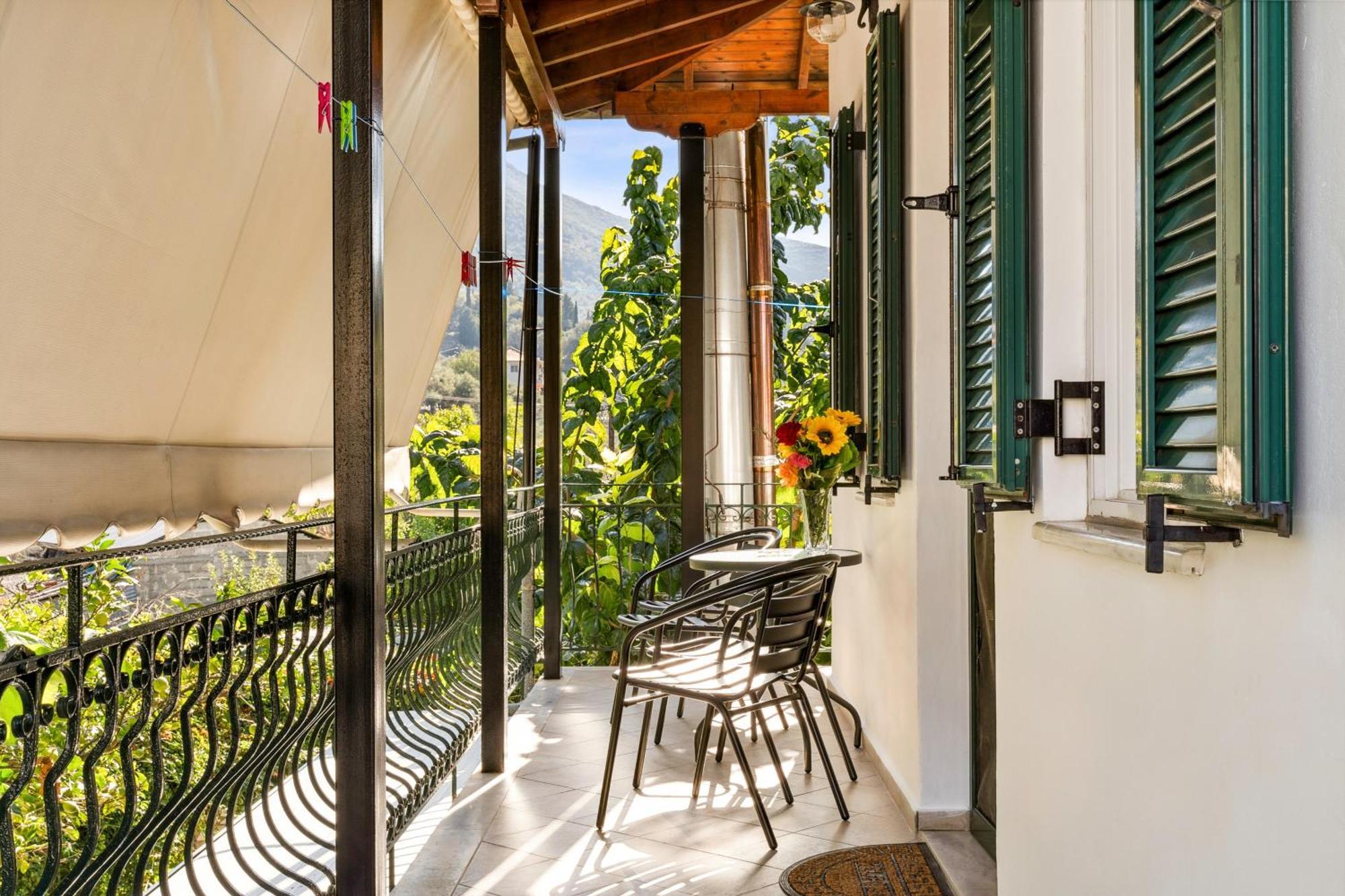 Verani Residence Parking Balcony Playground Sívros Esterno foto